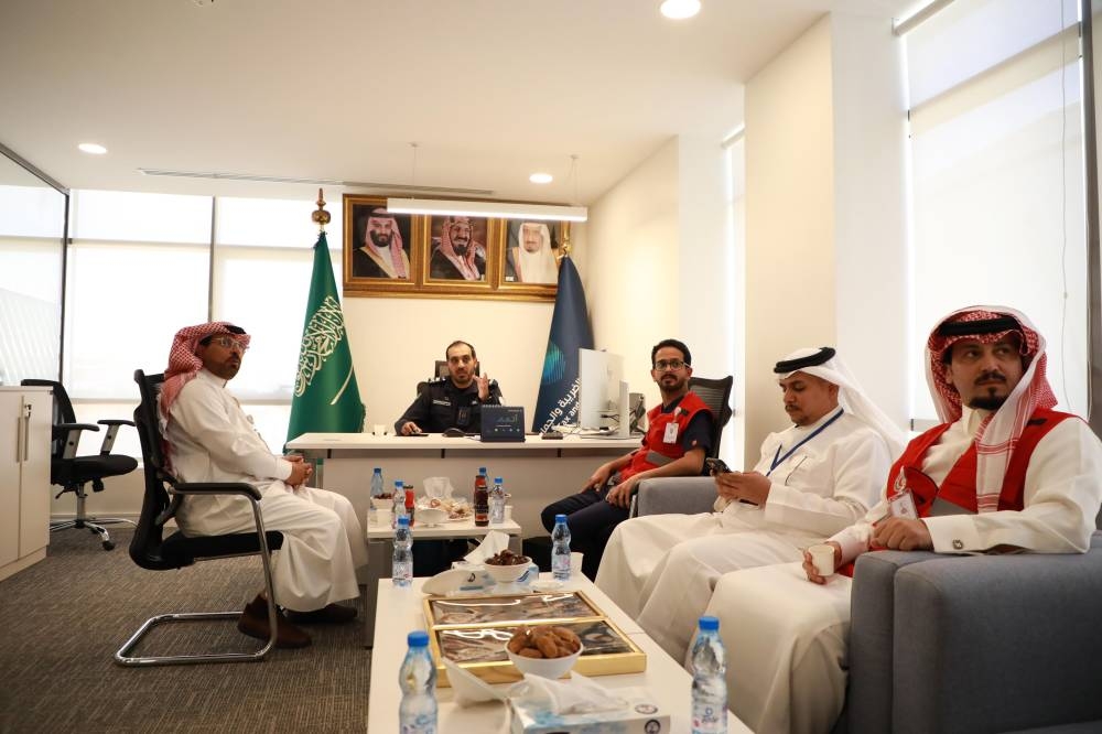 مدير «هلال نجران» يتفقد التجهيزات والخدمات المقدمة للحجاج مدير «هلال نجران» يتفقد التجهيزات والخدمات المقدمة للحجاج
