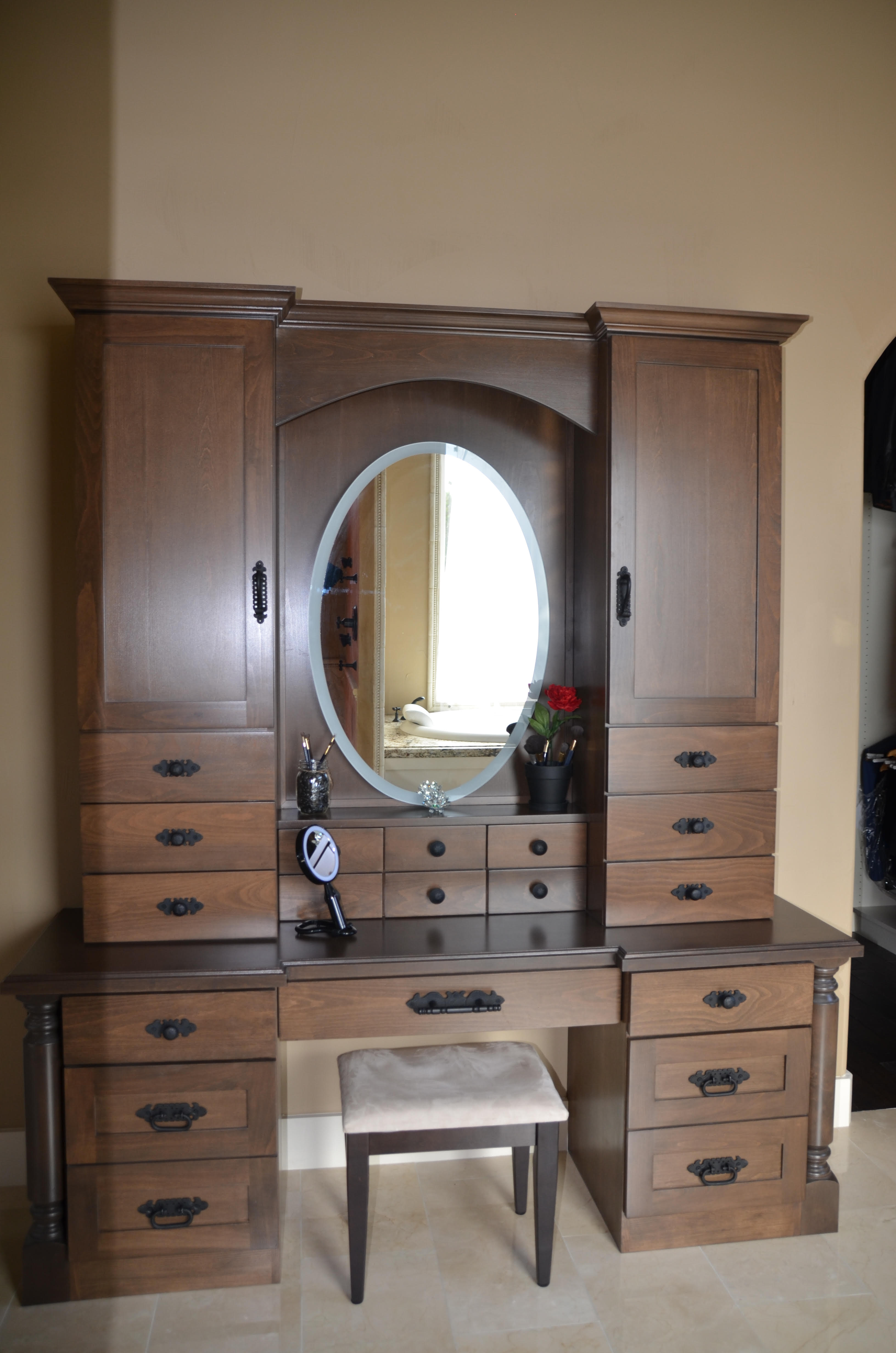 4.5 out of 5 stars 89. Rustic Cabinet Hardware, Bail Pulls, Iron Cabinet Pull