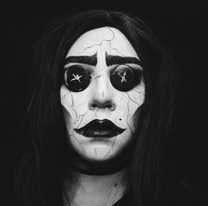 Just complete her look with some gory makeup then she&#x27;ll be ready for the halloween horror. 60 Most Awesome Halloween Makeup Ideas Ever For Teen Girls