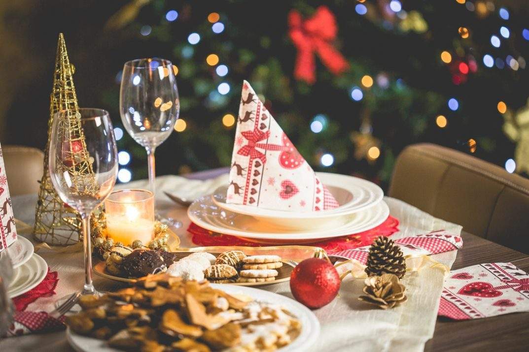 Come Organizzare Una "Stravagante" Cena Aziendale Per Il Prossimo Natale - Parmapress24 715_x_1073_jpg