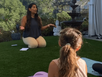 Brandy Rametta: “The practice of yoga for children should be soft and fun”
