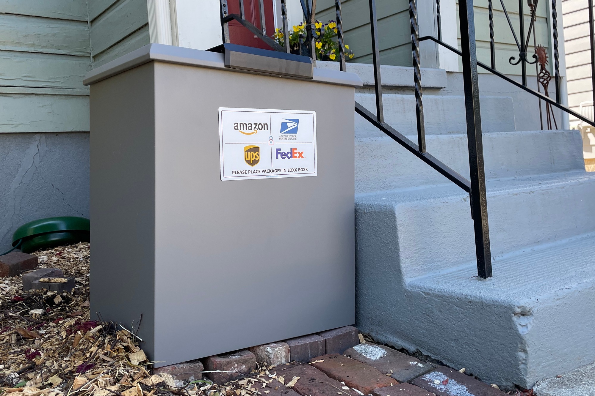 Guard your packages from porch pirates with a Loxx Boxx, now 0 off