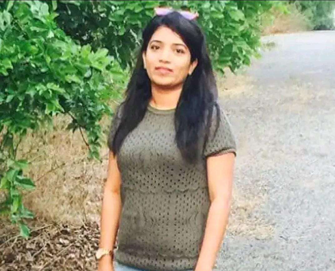 ಬೆಂಗಳೂರಿನ ನಿವಾಸದಲ್ಲಿ ಮಹಿಳಾ ಭೂವಿಜ್ಞಾನಿ ಹತ್ಯೆ ಬೆಂಗಳೂರಿನ ನಿವಾಸದಲ್ಲಿ ಮಹಿಳಾ ಭೂವಿಜ್ಞಾನಿ ಹತ್ಯೆ