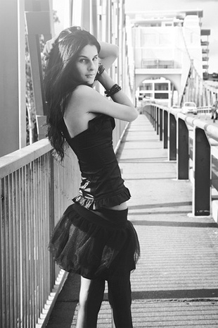On Camera Flash Photography Tips | { Sunday Photographer }
