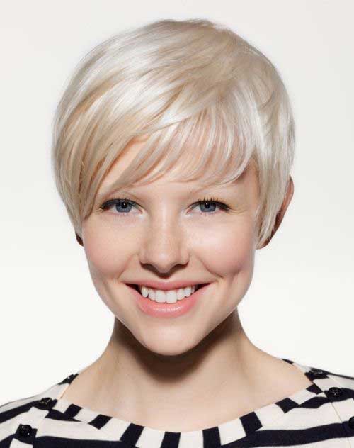One teen had been growing out her hair for years, and decided for her first haircut she would go for something extreme. 30 Pixie Cut With Fringe Pixie Cut Haircut For 2019