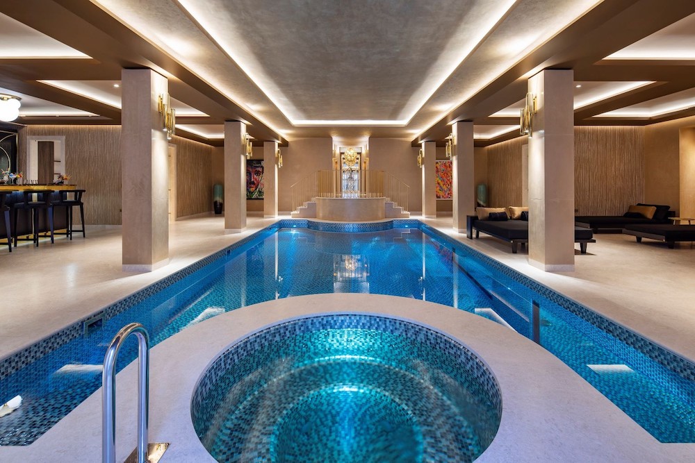 Classical Neo Georgian Manor In St John S Wood Lists For 75m Photos Pricey Pads