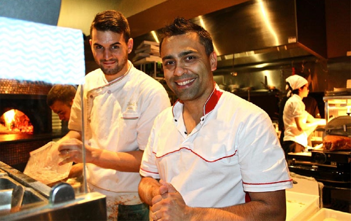 Rifugiati E Lavoro: I Tirocini Inside Diventano Contratti Con Ikea, Chef Express E Hotel Di Roma | Programma Integra 869_x_1379_jpg