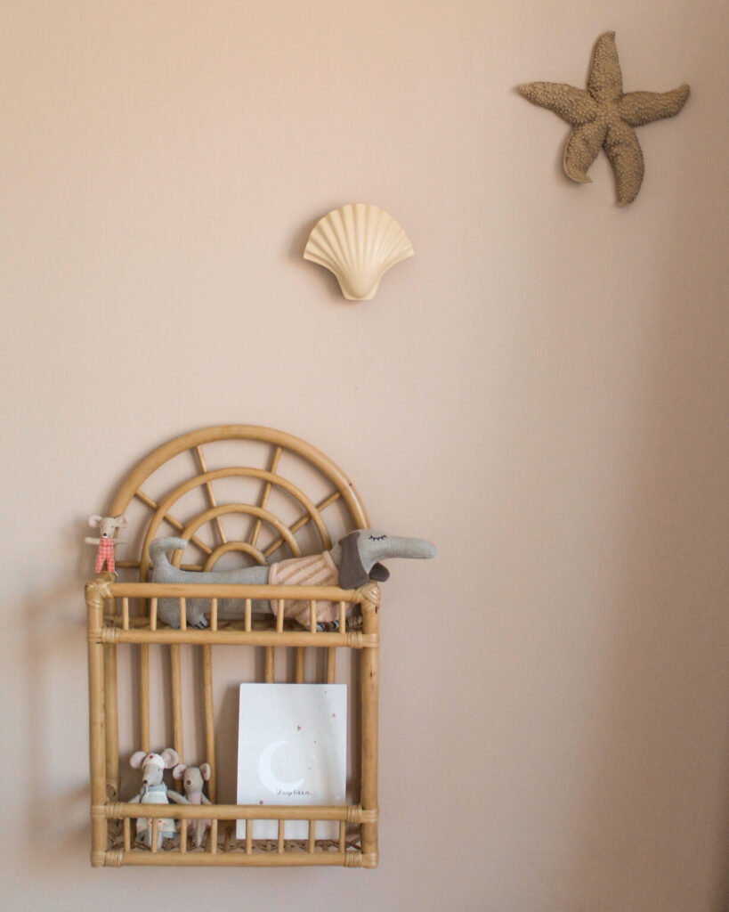 Naturel meisjeskamer