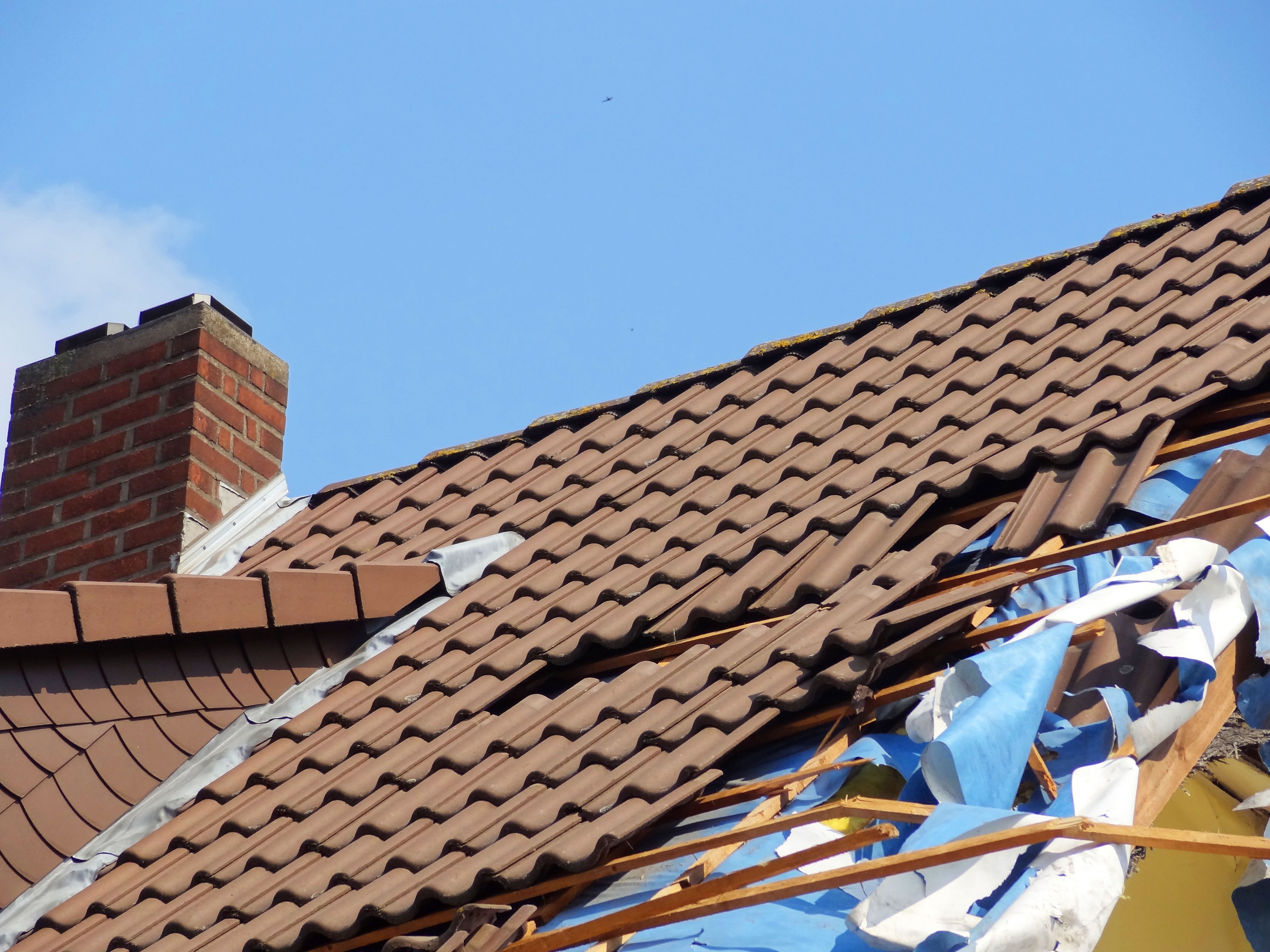 At allstate, we're proud to offer a free quality roofing inspection and free estimate for customers in our area. Schedule A Free Roof Damage Inspection Quick Roofing