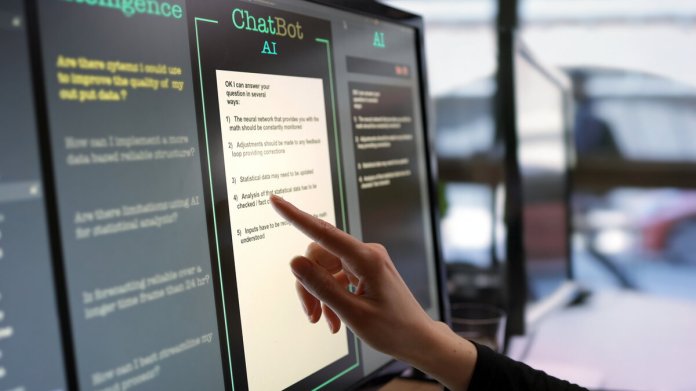 Optimizing Customer Service in Financial Services with Innovative AI-Powered Tools