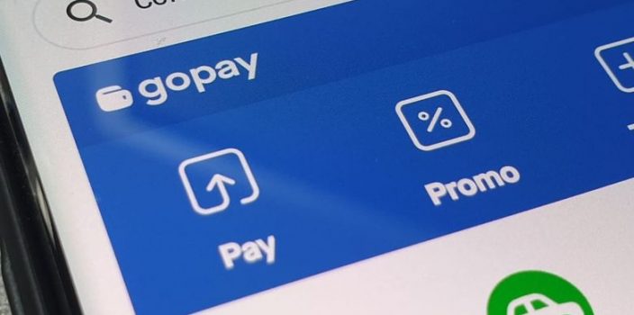 Top up sudah berhasil, namun tidak tercatat di menu 'riwayat' gopay; Cara Top Up Gopay Dari Dana Rajabeli Com