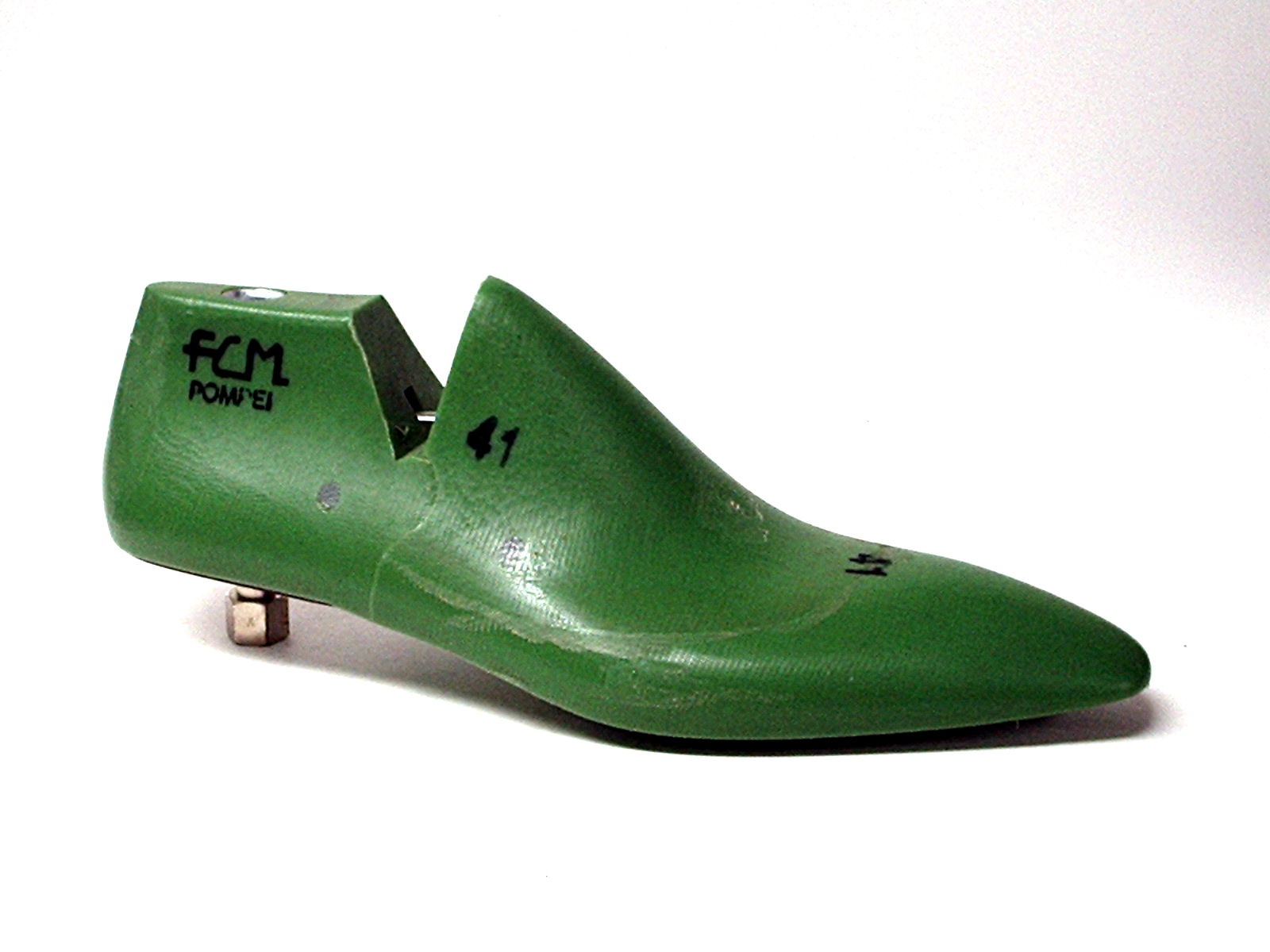 Vintage da restaurare , con presenza di buchi di tarli. 3 La Forma Renzoparisi Shoes