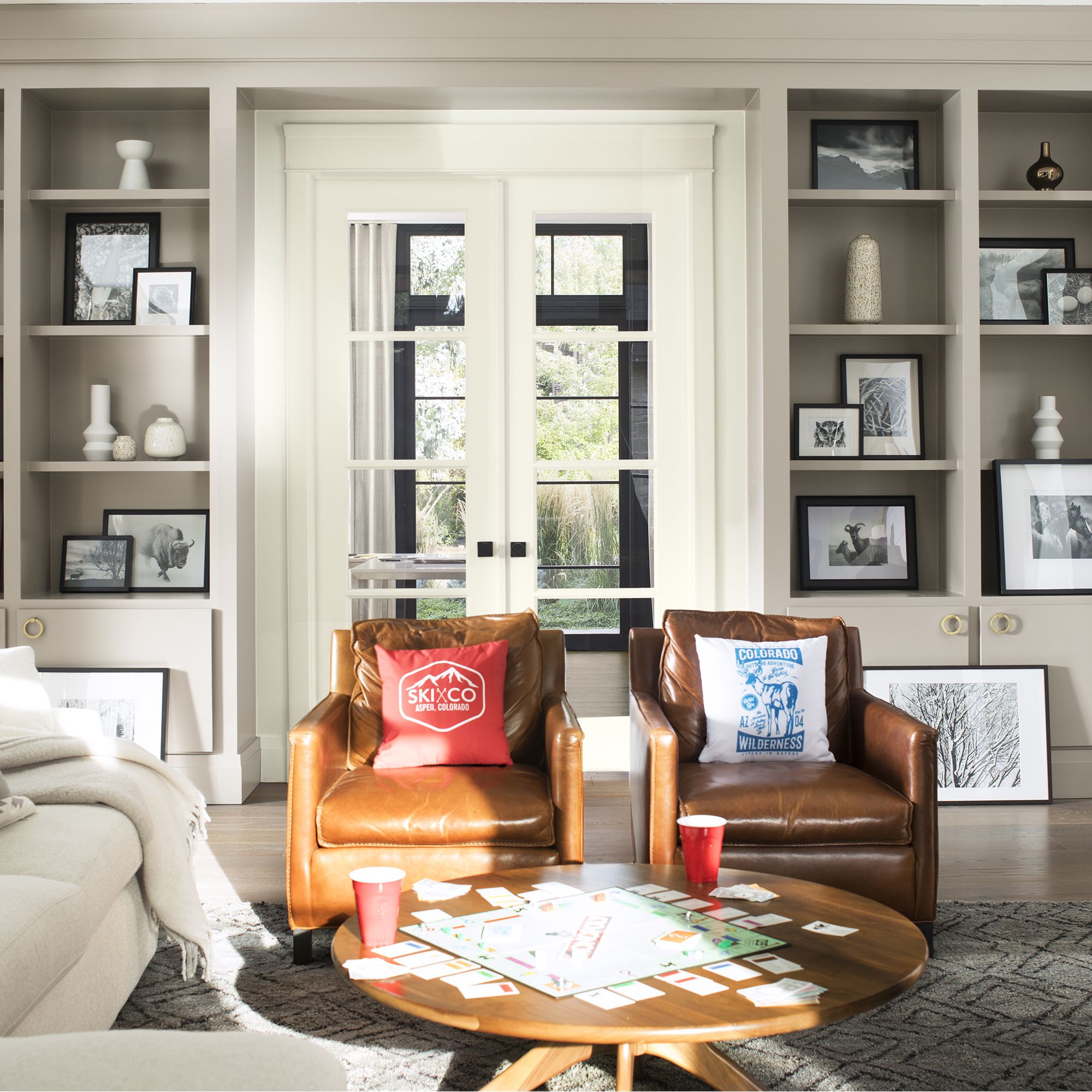 Cloud White Living Room : White Paint Colours Walls Cabinets Trim Do They Need To Match Kylie M Interiors : But if you're bored with your home's standard hearth, it may be time for a little renovation. Cloud White Living Room : White Paint Colours Walls Cabinets Trim Do They Need To Match Kylie M Interiors : But if you're bored with your home's standard hearth, it may be time for a little renovation.