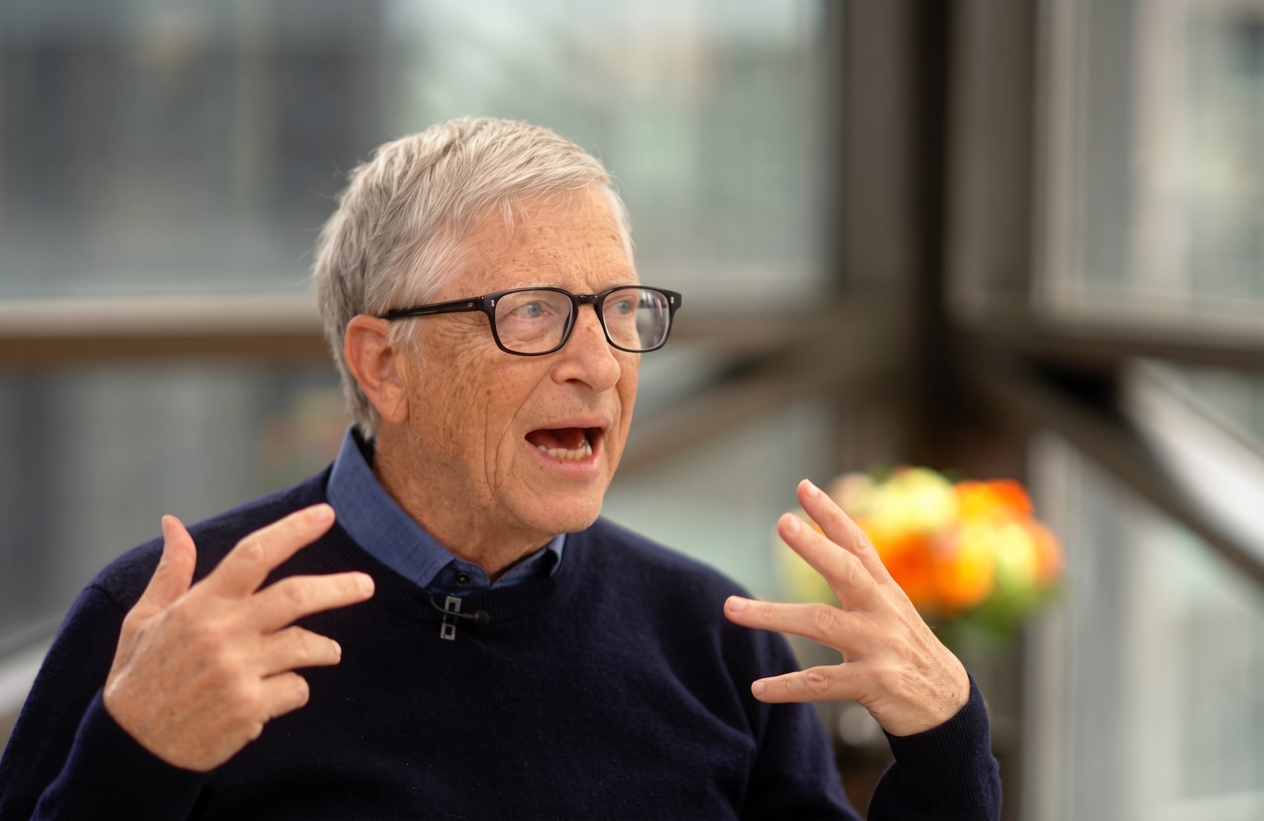 Imagen de la noticia "Bill Gates pidió una ley federal para regular la IA y advirtió que puede desencadenar hechos con "mil millones de muertes"" publicada por rionegro.com.ar