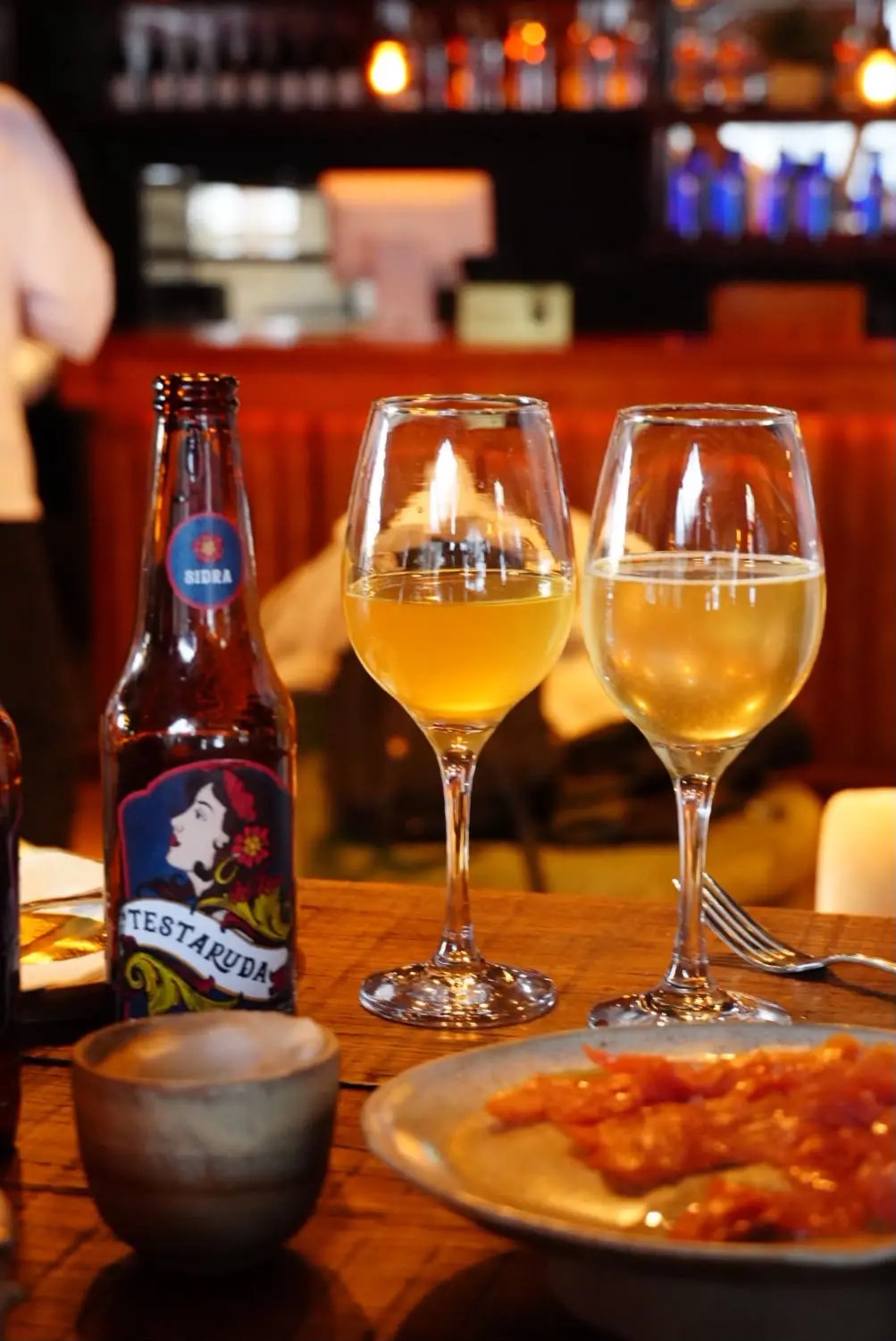 Imagen de la noticia "Ruta Testaruda: dónde probar la sidra del Alto Valle en Bariloche junto a chefs, bartenders y creadores" publicada por rionegro.com.ar