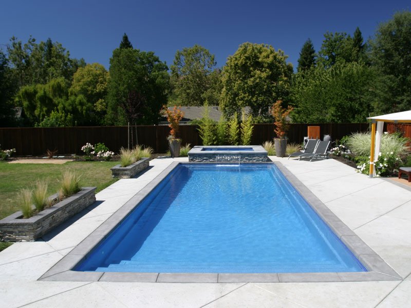 Baja shelf / tanning ledge / princess ledge / sun shelf. Raleigh Fiberglass Swimming Pools | Pool Shapes | Pool builder