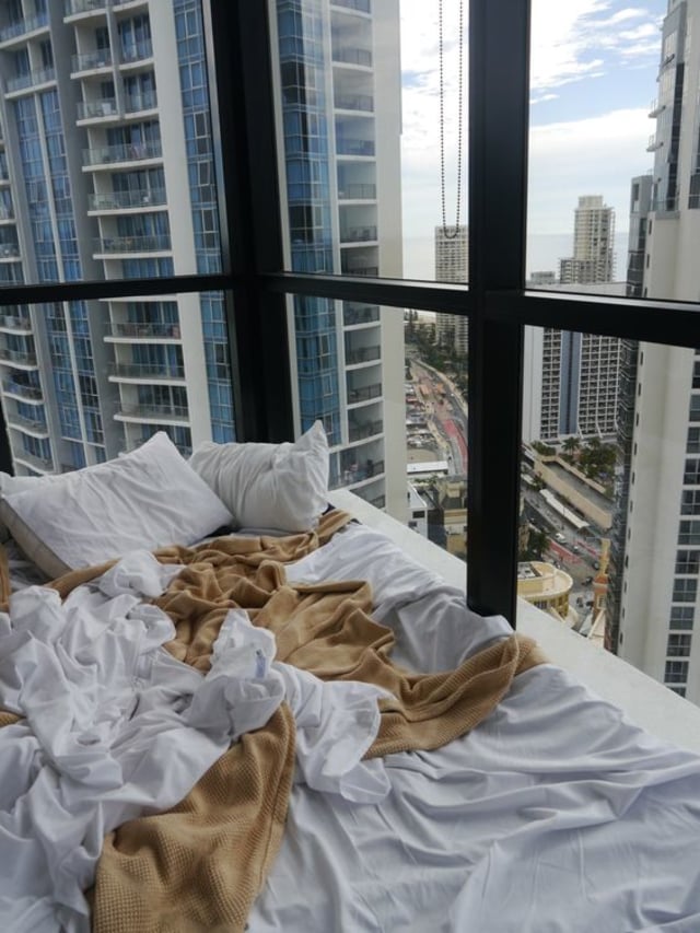 Located in mexico city, 0.9 mi from the angel of independence, armonik suites provides accommodations with a fitness center, free private parking, a shared lounge and a garden. 8 Romantic Bedroom Ideas Just in Time for Valentineâs Day