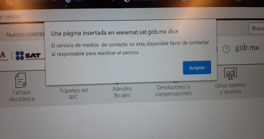 Las fallas de la página web se deben a mantenimiento, afirma el SAT; da