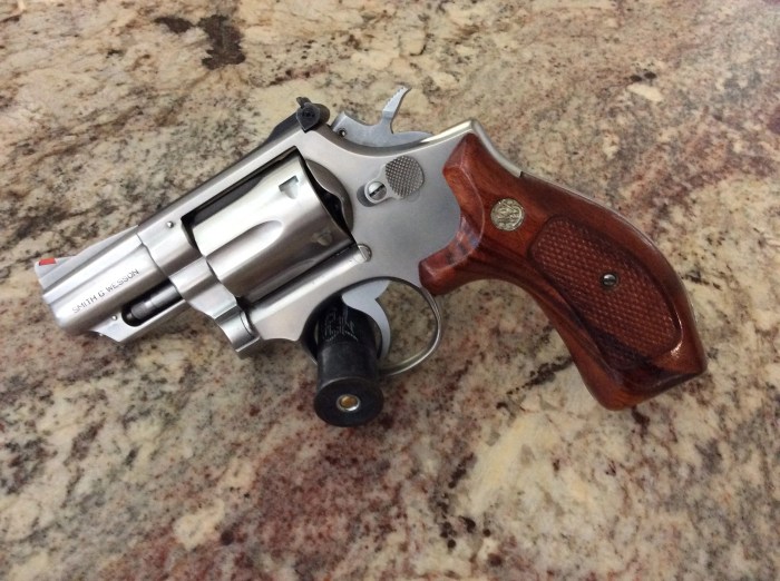 Smith wesson model 66 history