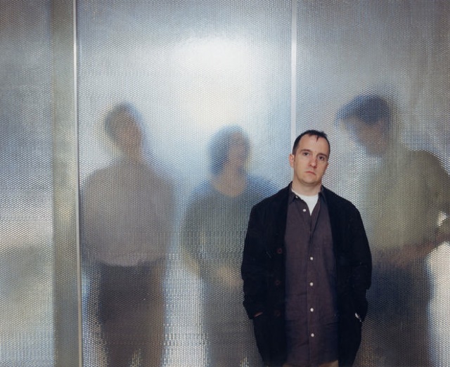 The Fields presenta “Andrew In Drag”