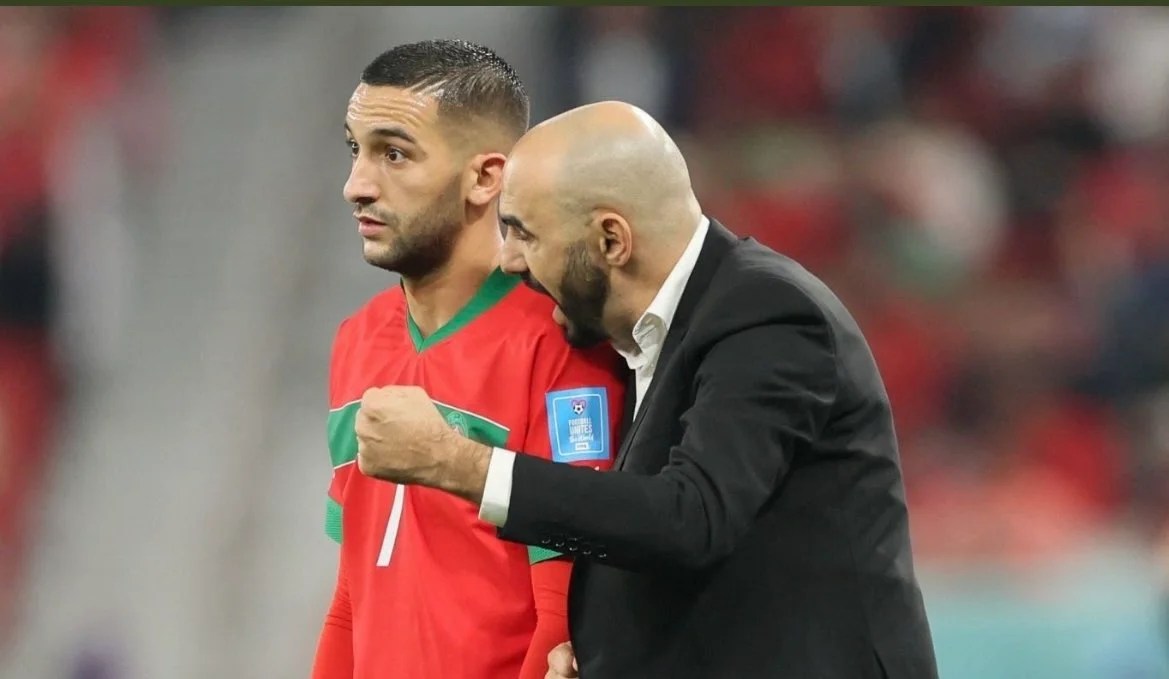 الركراكي يلتقي بزياش ويؤكد فتح الباب أمام عودته للمنتخب