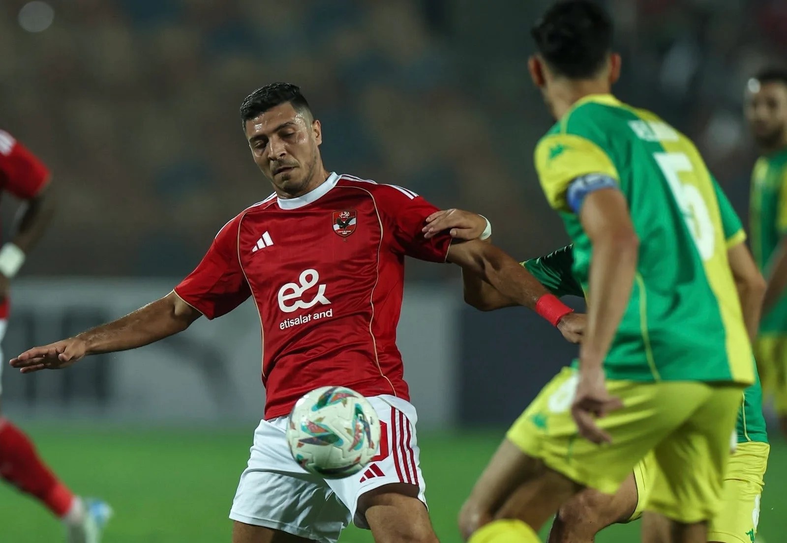 شريف: الجيش الملكي فريق تاريخي وسنستعد جيدا لهذه المباراة