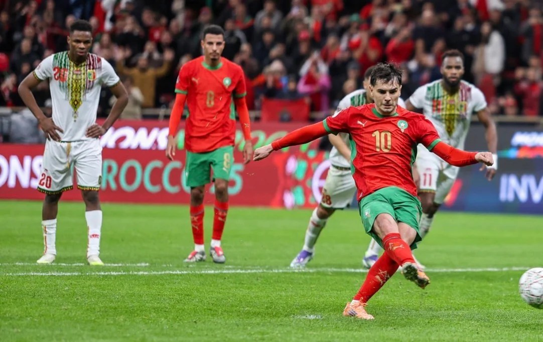 منتخب مالي يفرض التعادل على المنتخب المغربي ويوقف سلسلة الإنتصارات
