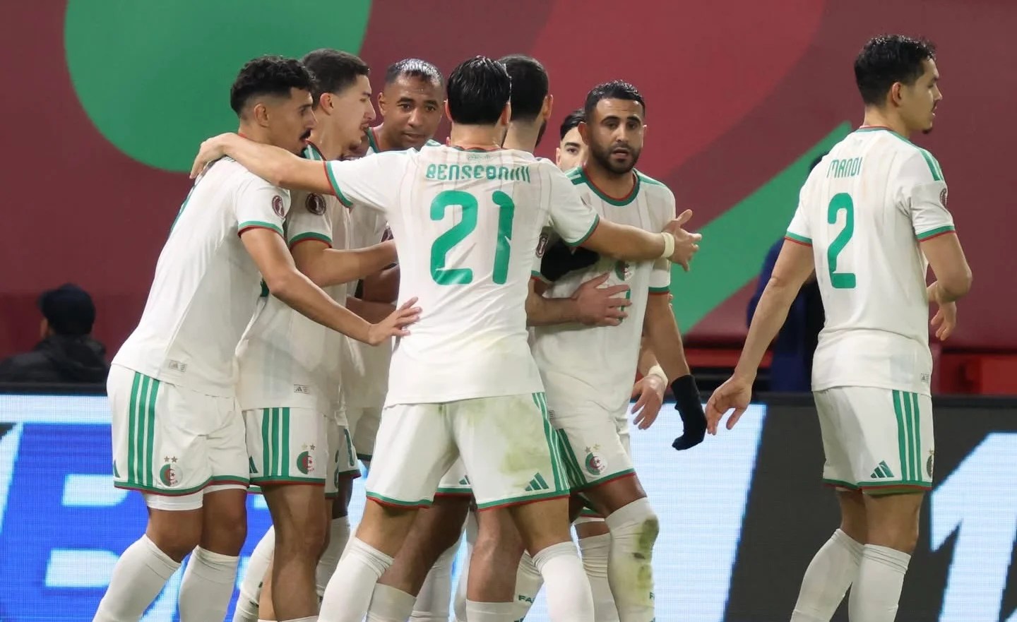 منتخب الجزائر يخسر لاعبين بارزين في كأس أمم إفريقيا منتخب الجزائر يخسر لاعبين بارزين في كأس أمم إفريقيا