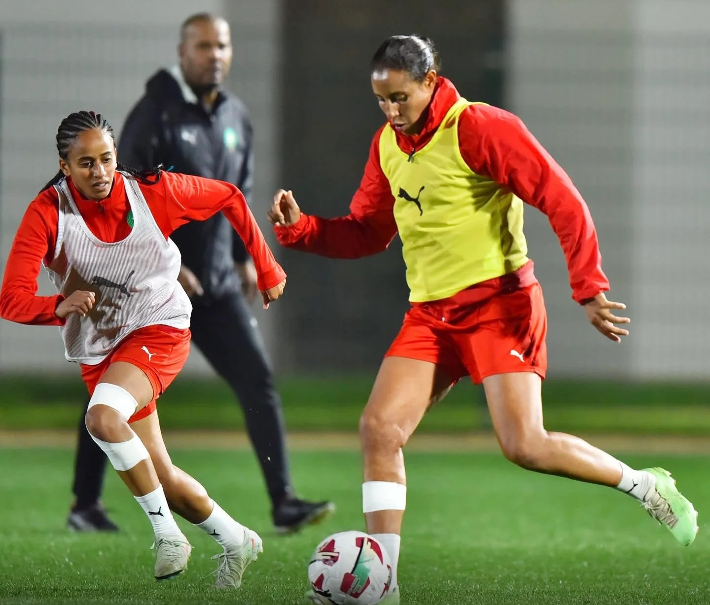 المنتخب الوطني يواصل تدريباته استعدادا لمواجهة بوركينافاسو
