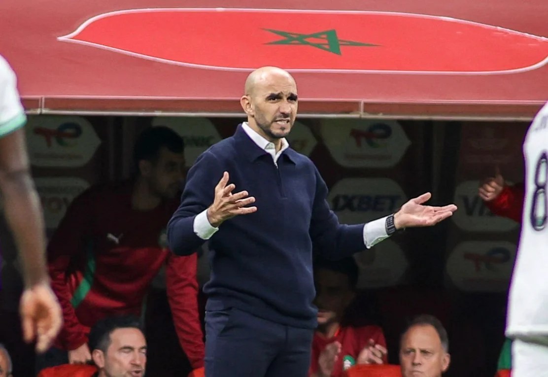 وليد الركراكي سيستبعد 9 لاعبين بارزين عن قائمة المنتخب المغربي