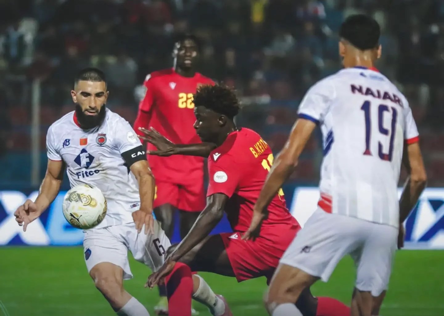 أولمبيك آسفي يكرر فوزه على دجوليبا ويؤجل حسم الصدارة إلى الجزائر أولمبيك آسفي يكرر فوزه على دجوليبا ويؤجل حسم الصدارة إلى الجزائر