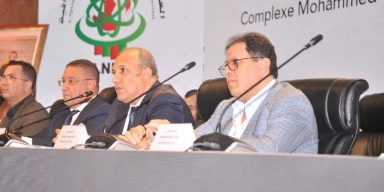 ضغط ايت منا يفرض على العصبة تأجيل المؤجلات إلى بعد الربع النهائي