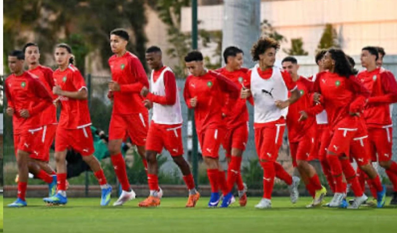 المنتخب الوطني يخوض أخر حصة تدريبية استعدادا لمواجهة نظيره الكاميروني المنتخب الوطني يخوض أخر حصة تدريبية استعدادا لمواجهة نظيره الكاميروني