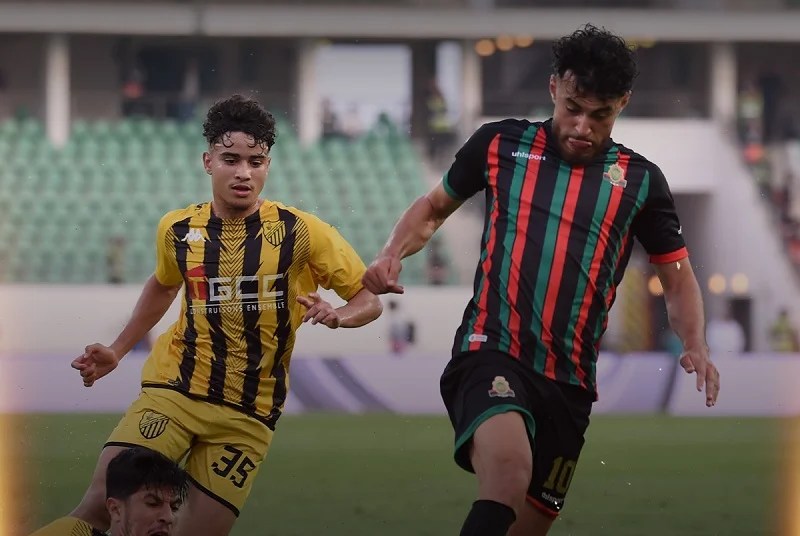 المغرب الفاسي يستضيف الجيش في قمة الجولة 23 من البطولة الإحترافية