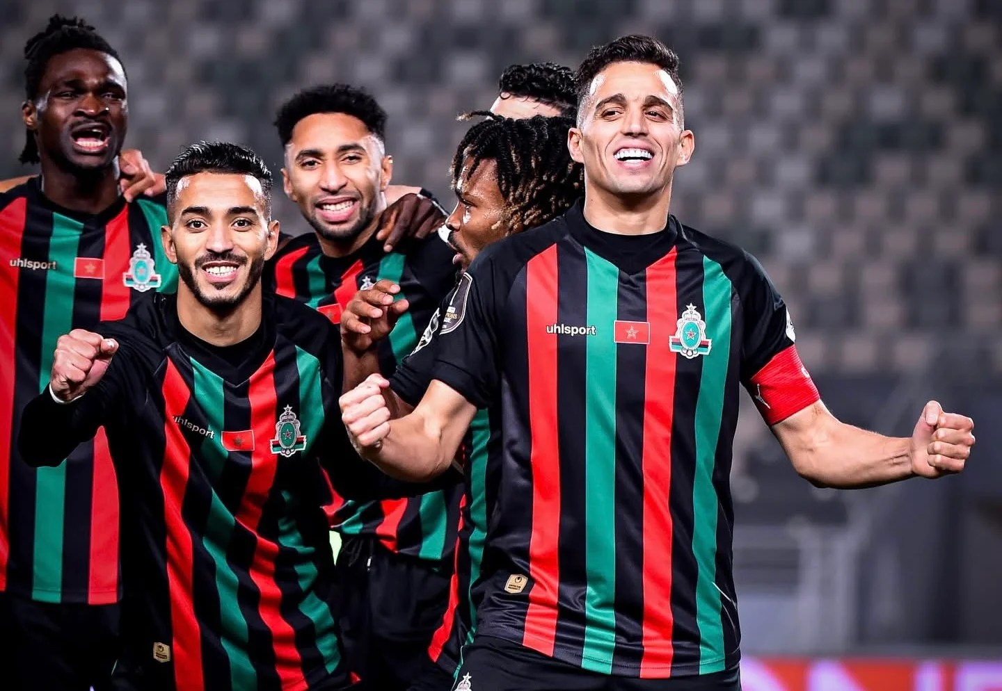 الجيش الملكي يتجه إلى تسريح لاعبين إلى نهضة الزمامرة