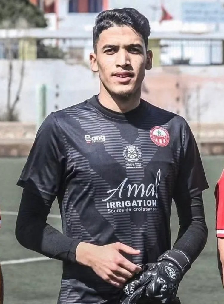 الاتحاد الوجدي يدعم صفوفه بحارس جديد من قسم الهواة الاتحاد الوجدي يدعم صفوفه بحارس جديد من قسم الهواة