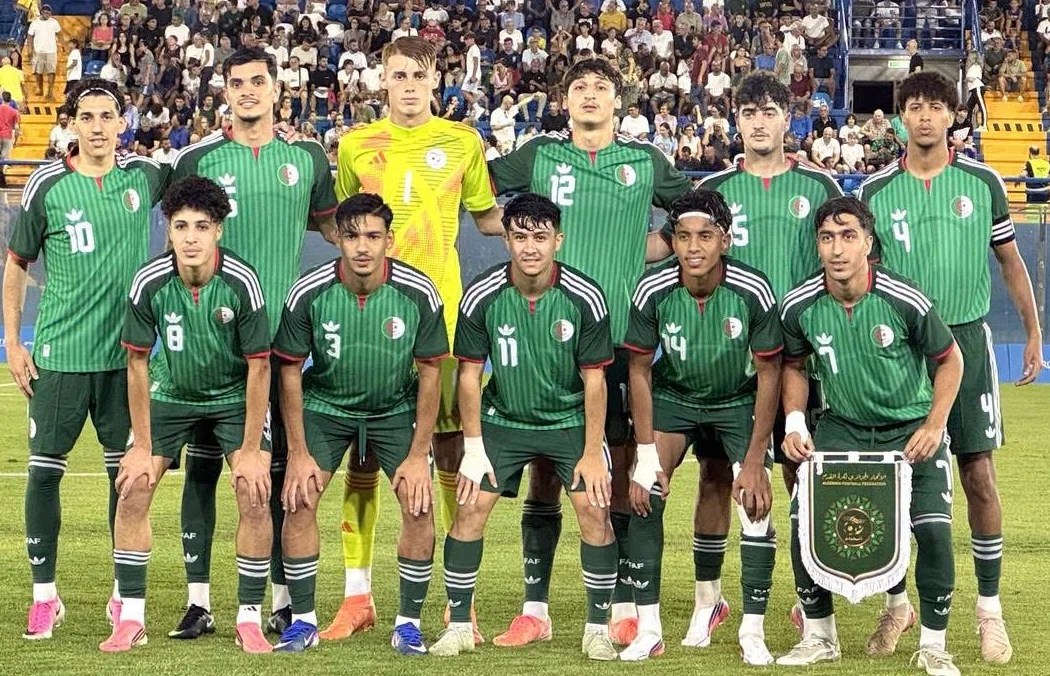 المنتخب المغربي يصطدم بمنتخب الجزائر في نصف النهائي