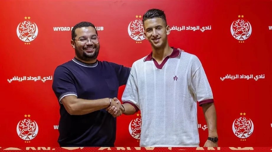 الوداد الرياضي يضم اللاعب صلاح الدين الصوفي إلى صفوفه