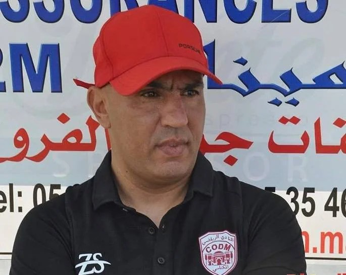 المدرب أحمد زهير يعود رسميا الى بطولة الهواة