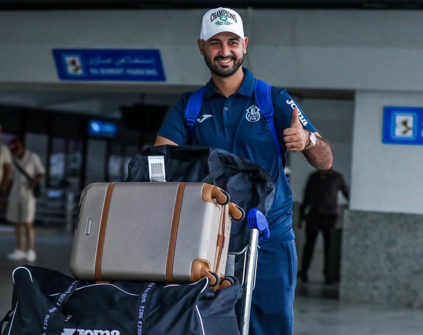 بعثة الفتح الرباطي تصل إلى تونس للمشاركة في تصفيات دوري أبطال إفريقيا
