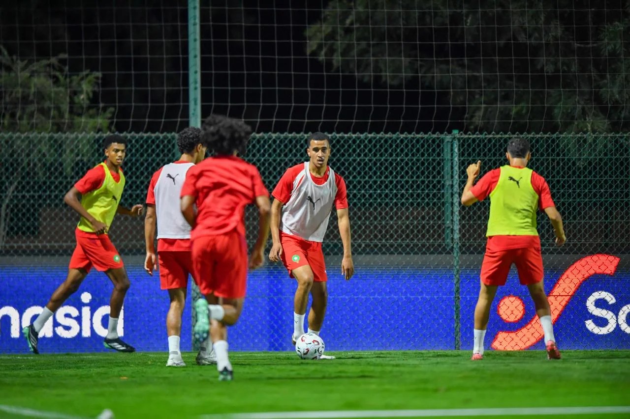 المنتخب المغربي يخوض أول حصة تدريبية استعدادا لمباراتي الغابون وليسوتو