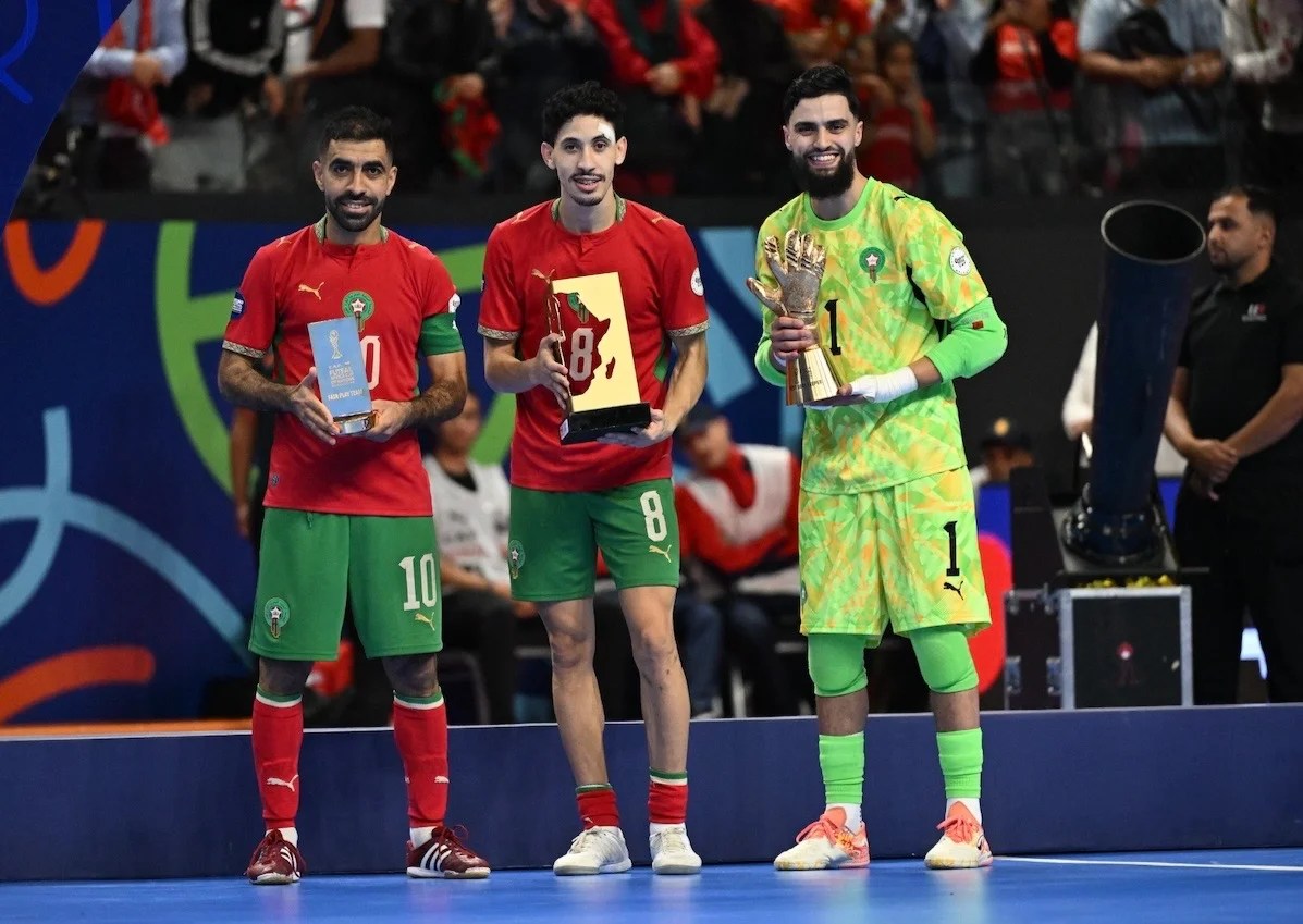 الأسود يكتسحون جوائز الكان.. المغرب بطلاً وجواد الأفضل وبنسلام أحسن حارس