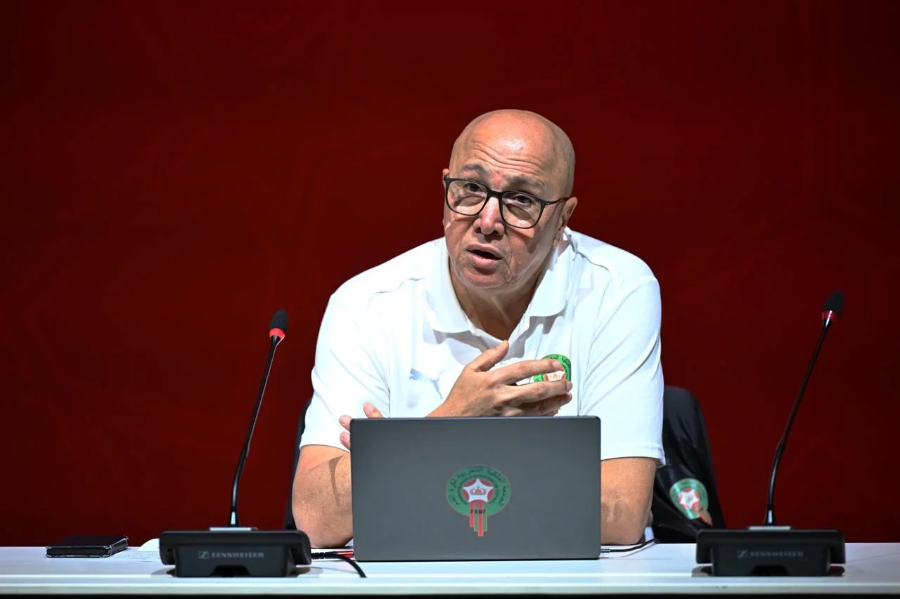 المد الفرنسي يواصل اختراق الإدارة التقنية الوطنية بمباركة من الجامعة