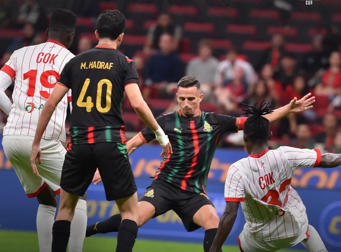الجيش الملكي يفلت من فخ كوروغو ويتأهل إلى دور المجموعات