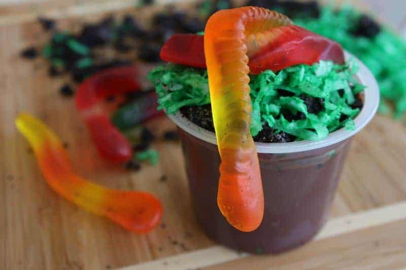 You are invited to spend earth day with ewg staff and friends at our virtual earth dinner celebration! 120 Fun Earth Day Activities For Celebrating Our Planet