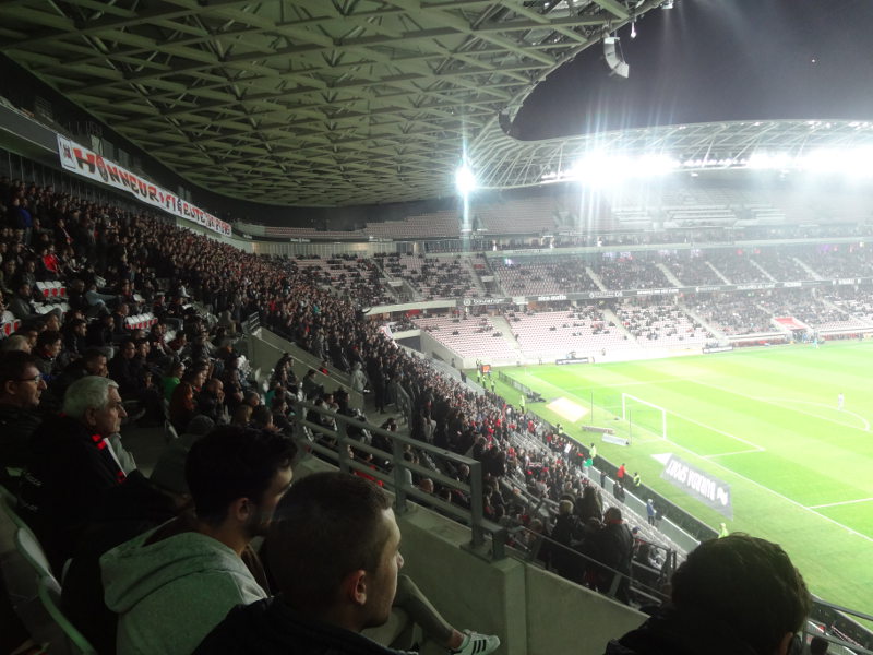 Opened in 2013, allianz riviera has a capacity of 35,624. Allianz Riviera Nice The Stadium Guide