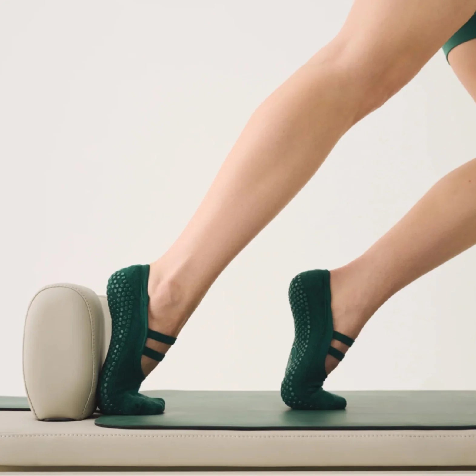 How to Choose Pilates Socks That Actually Perform