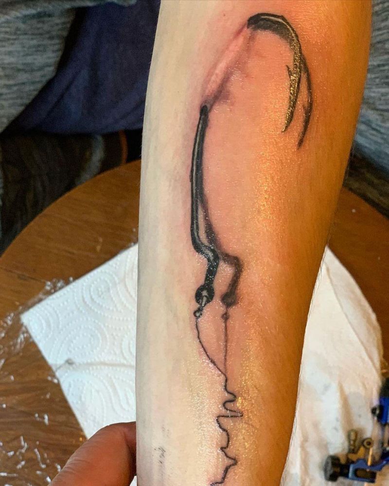 30 Pretty Fishhook Tattoos You Must Try | Style Vp | Page 9 1001_x_800_jpg