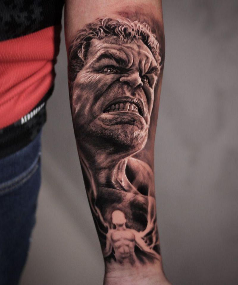 Esempio Hulk Tattoo Black And Grey Aggiornamento