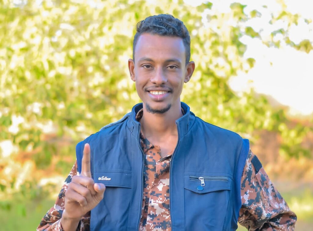 قائد البراء بن مالك يكشف أسرار خطيرة عن تخابر المتمرد &ldquo;بقال&rdquo; معه